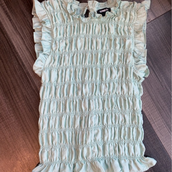 Express green Ruched Ruffled Blouse - Picture 7 of 8